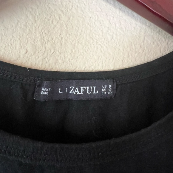 Zaful size large black t-shirt with white wave design on the front - Picture 2 of 5